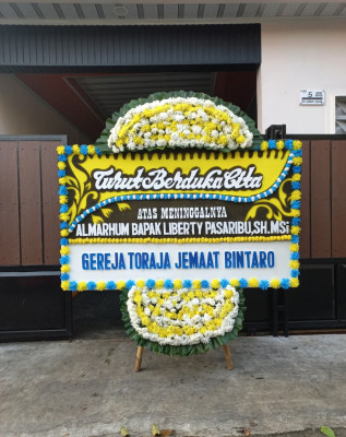 Papan Bunga Duka di Tanjung Mulya